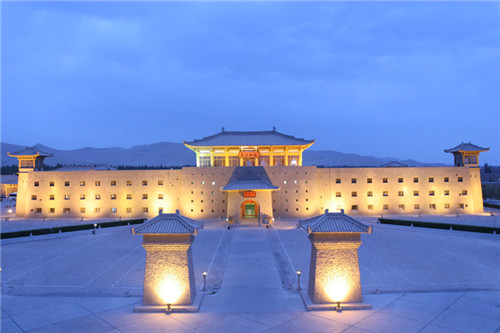 The Silk Road Dunhuang Hotel ushers 20th anniversary in 2015