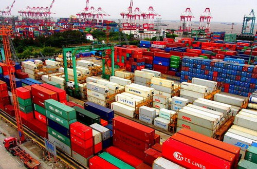 China's foreign trade weathers storm of fluctuation