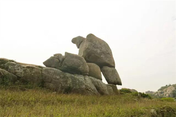 Pingtan's village of giant rocks