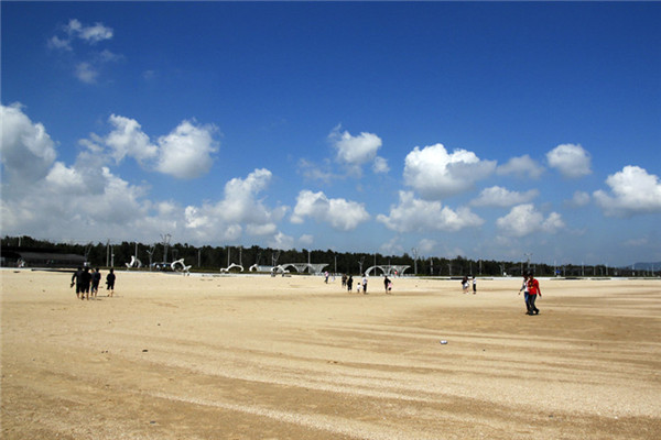 Longfengtou Beach