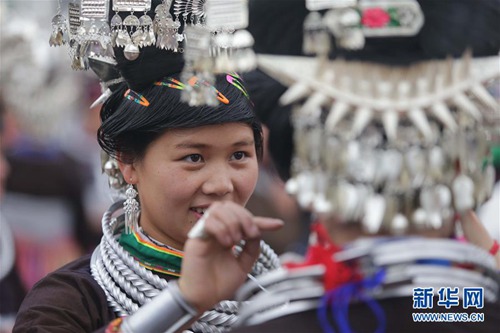 Miao costumes paraded in Guizhou