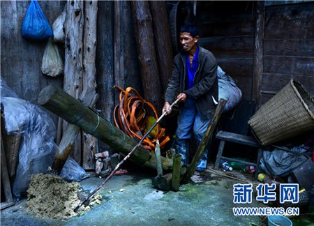 Ancient Joss papermaking in Baishui village