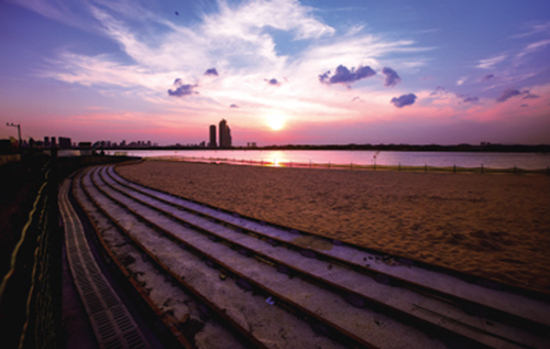 Changsha county illuminated under the glow of sunset