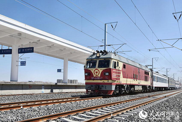 Hohhot-Zhangjiakou high-speed railway undergoes testing