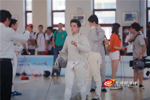 China-USA college fencing match in Wuxi