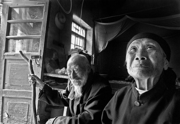 'Homeland Old Days': People and their lives in rural China