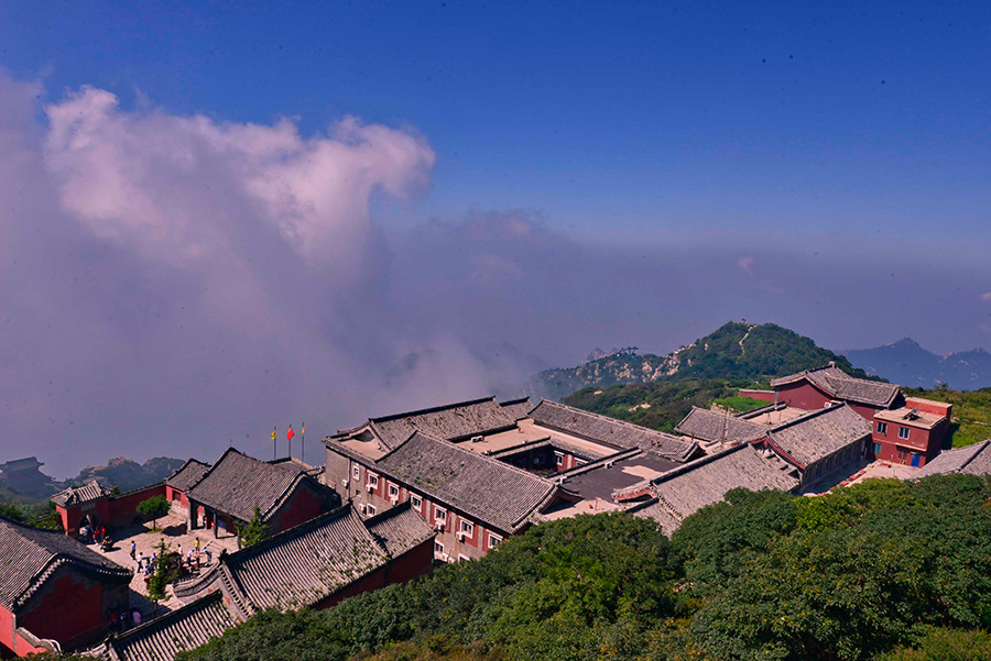 Taishan Mountain's fairyland captivates photographers