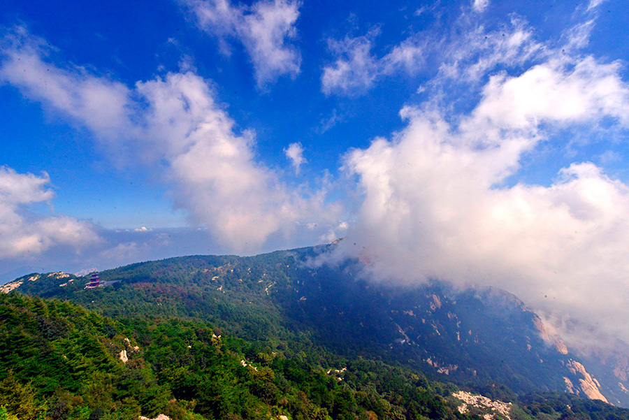 Taishan Mountain's fairyland captivates photographers