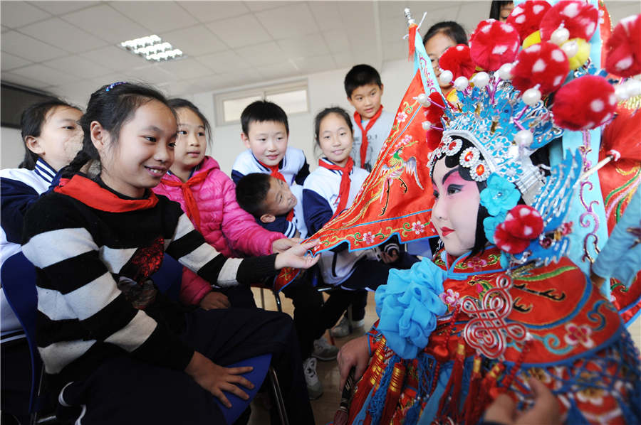 Peking Opera inherited in primary school