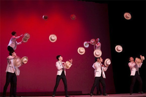 Shandong artists celebrate Spring Festival worldwide