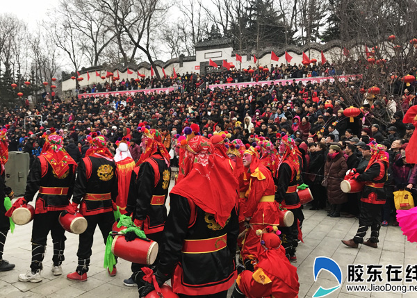 Yantai Yuhuangding temple fair showcases Chinese intangible cultural heritages