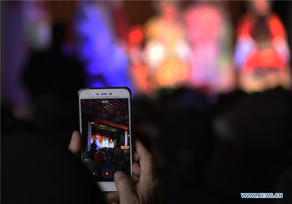 Opera troupe gives free performance for villagers in Shandong