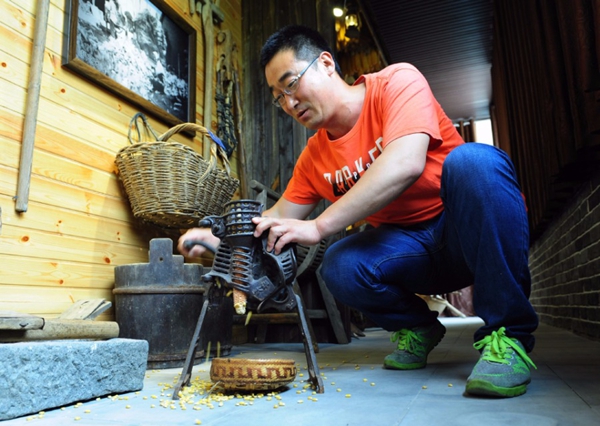 Zhanggezhuang folk custom museum in Shandong