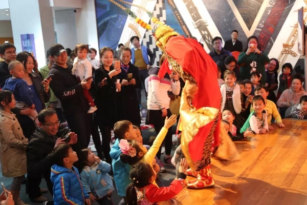 Laixi puppet show dazzles New Zealand