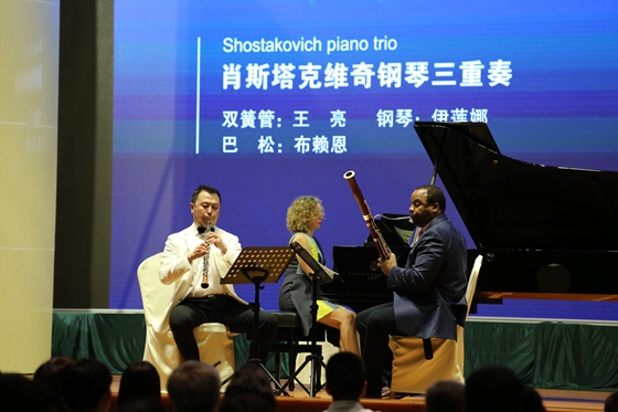 Wind music week ends in Qingdao