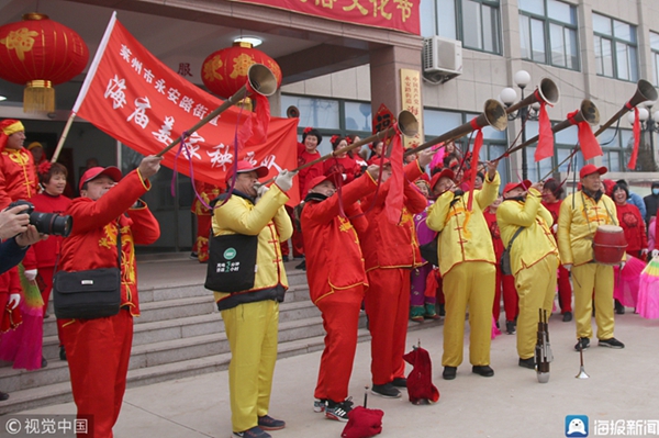 Yantai fishermen hold sacrificial ceremony to the sea