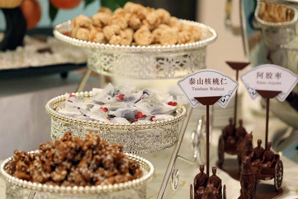 Distinct Shandong snacks highlighted at Beijing news conference