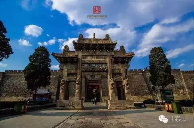 Local photographer documents beauty of Dai Temple