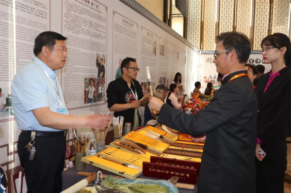 Yantai ICH items impress foreign visitors