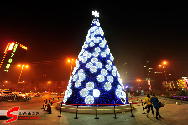 Taiyuan is fragrant with its Christmas atmosphere