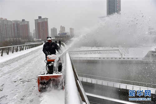 Springtime snow covers Shanxi