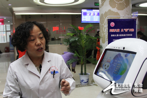 Shanxi introduces robots for medical services