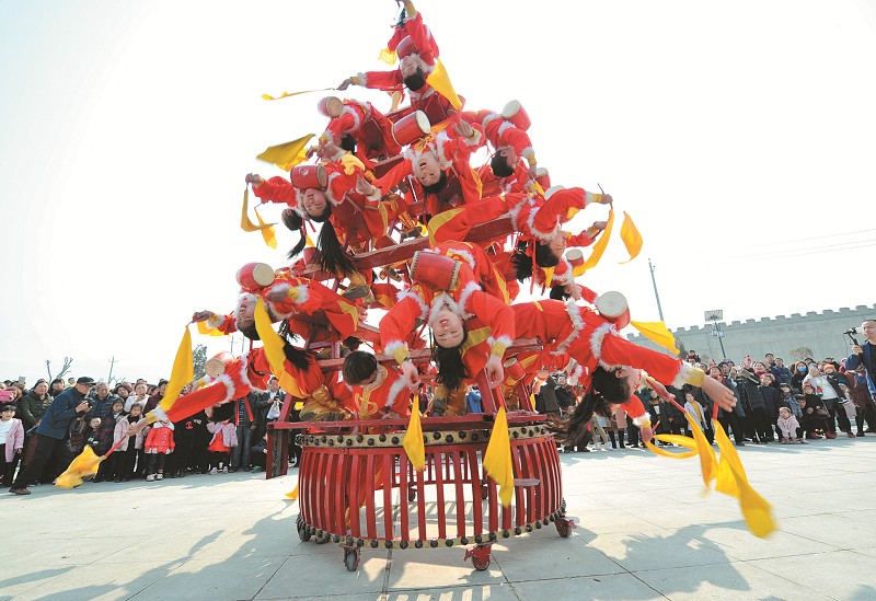 Festive events entertain Shanxi