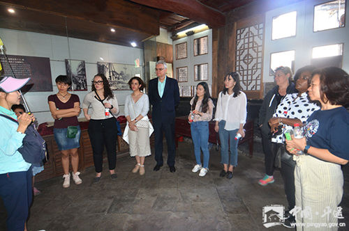 Ambassadors to China tour Pingyao