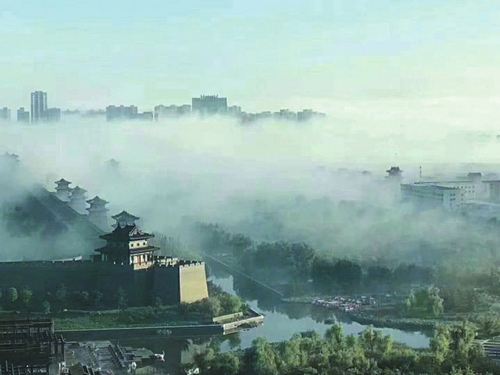 Advection fog turns Datong into magical wonderland