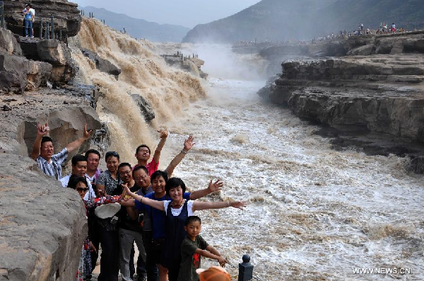 Imposing scenery of Hukou Waterfall on Yellow River