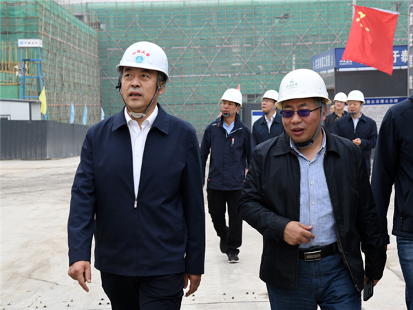 Officials visit to construction site of Dongshan campus