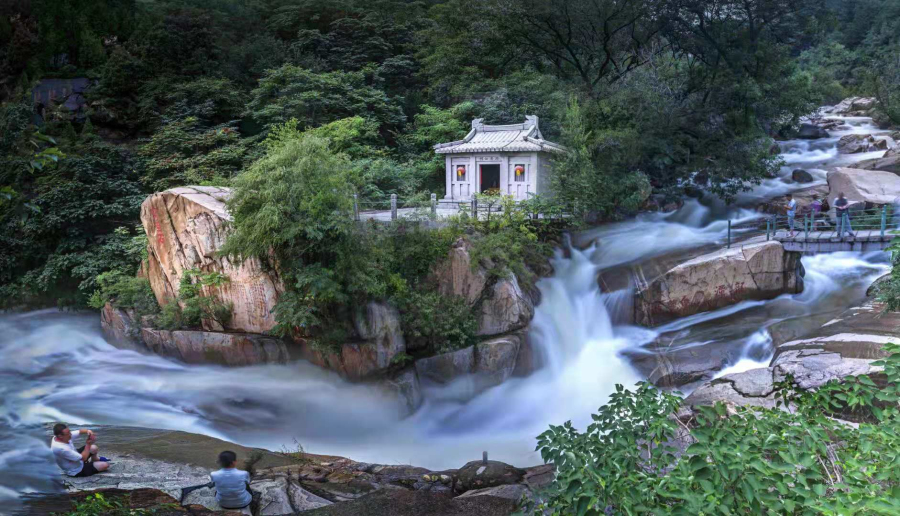 Waterfalls on Mount Tai gush after heavy rain