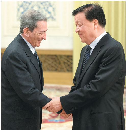 Chinese and Cuban parties vow to strengthen relations