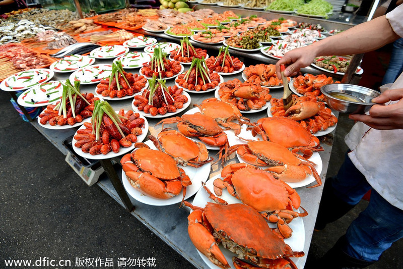 10 reasons to try Chinese street food