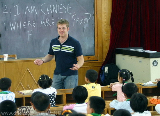 Should China enforce tighter rules on foreign teachers?