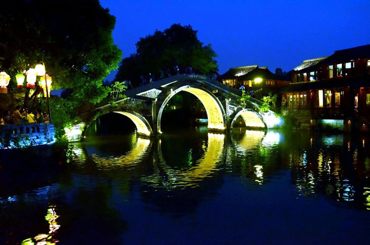 Wuzhen: A millenium waterbound town