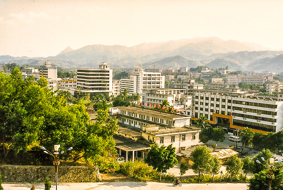 Discovering Hainan's tropical interior