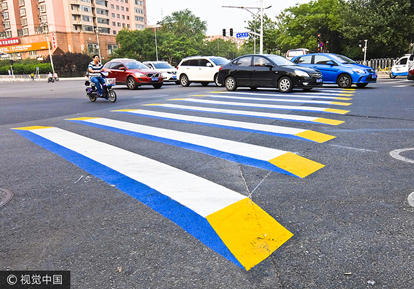 Who has the right of way on zebra crossings?