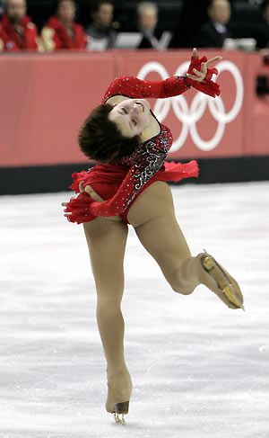 Irina Slutskaya of Russia performs in the women's free program during the Figure Skating competition at the Torino 2006 Winter Olympic Games in Turin, Italy, February 23, 2006. [Reuters]