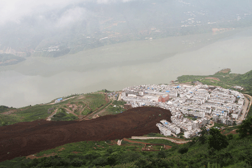 Landslide in Sichuan damages 58 homes