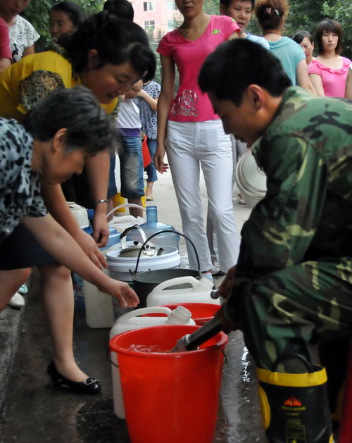 Tap water cut for 5 days due to cracked pipe