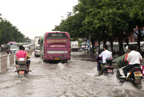 Fujian in disorder after Meranti makes landfall