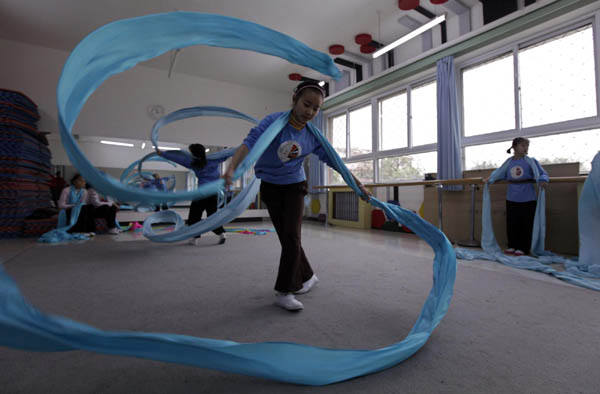 Young learners of Peking Opera