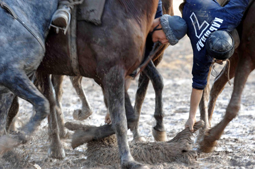 Goat grabbing competition held in Kyrgyzstan