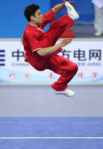 China's wushu star wins 1st gold of Asian Games