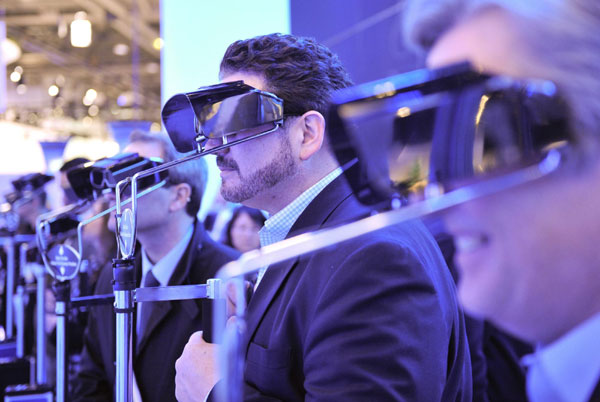 Tablets, 3D TVs create buzz at CES 2011