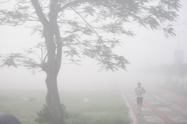 Heavy fog covers S China city