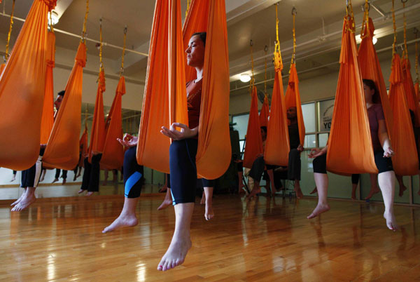 'Antigravity' yoga class in NY