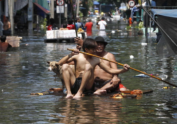 Bangkok on high alert with worst floods in 50-yrs