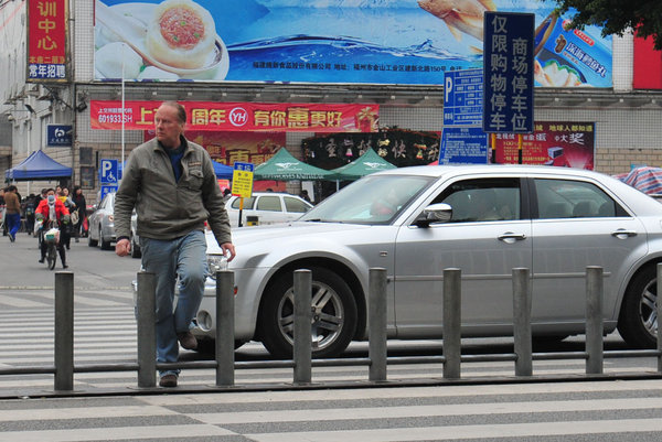 Finnish man stops traffic by force of nature